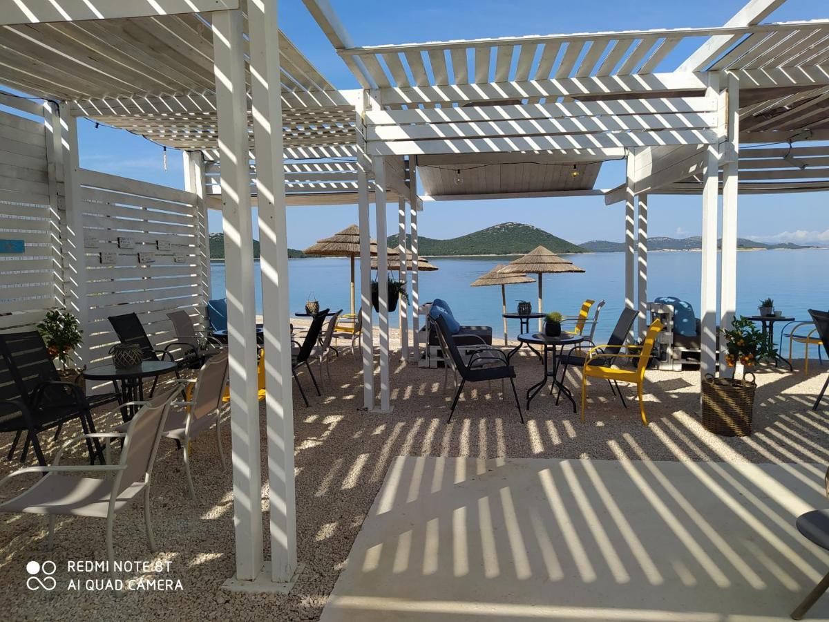 Villa On The Beach Пакоштане Экстерьер фото